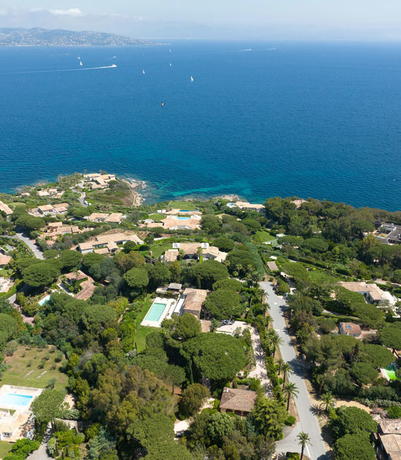 110 Hectares Of Gated Luxury: Why Rent Or Buy A Villa In Les Parcs De St Tropez?