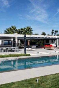 Villa Mirage II