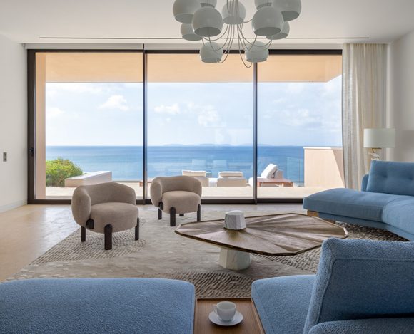 inside a 1000000eur per week stay in saint tropez